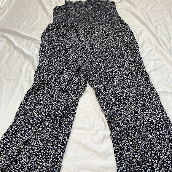 OLD NAVY jumpsuit size XXL sleeveless blue with flowers print NWT - Picture 11 of 16